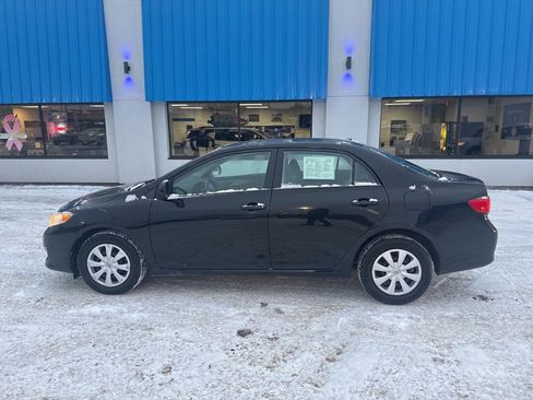 Used 2010 Toyota Corolla image 14