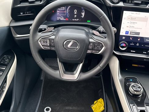 Certified 2024 Lexus RZ 300e Premium image 11