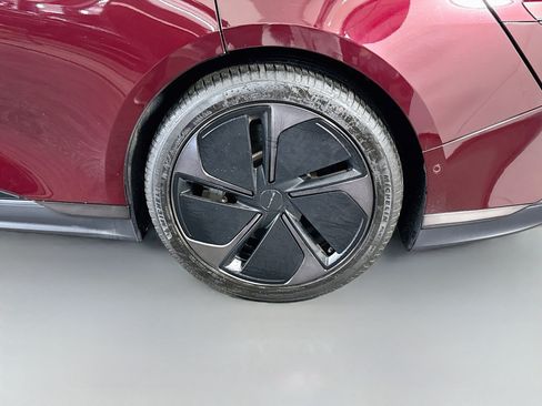 Used 2024 Lucid Air Touring AWD/4WD image 36