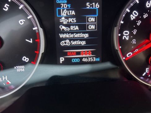 Used 2020 Toyota RAV4 LE image 24