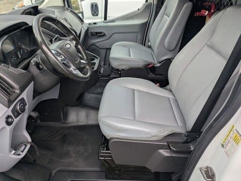 Used 2018 Ford Transit 250 130 Low Roof image 10