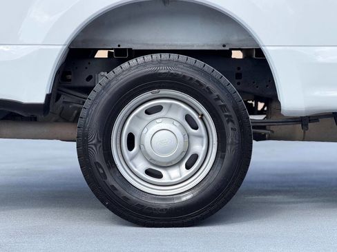 Used 2018 Ford F250 XL w/ Power Equipment Group image 26