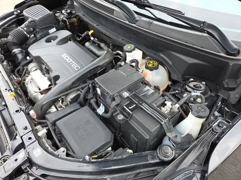 Used 2020 Chevrolet Equinox LT w/ Driver Convenience Package image 77