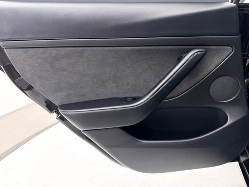 Used 2022 Tesla Model 3 RWD image 33