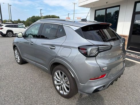 Used 2024 Buick Encore GX Avenir w/ Avenir Convenience Package AWD/4WD image 7