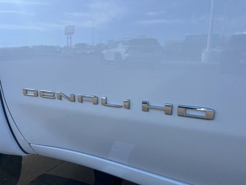 Used 2024 GMC Sierra 2500 Denali w/ Denali Reserve Package image 64