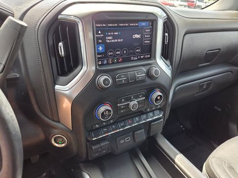 Used 2021 Chevrolet Silverado 1500 LTZ image 25