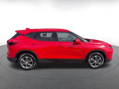 Used 2026 Chevrolet Blazer LT AWD/4WD image 16
