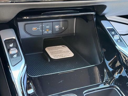 New 2026 Kia Sorento SX Prestige AWD/4WD image 24