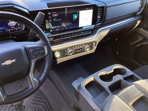 Used 2024 Chevrolet Silverado 1500 LT w/ Protection Package image 25