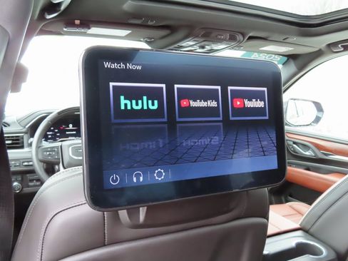 Used 2024 GMC Yukon Denali Ultimate image 9