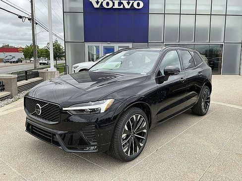 New 2026 Volvo XC60 B5 Ultra w/ Protection Package Premier AWD/4WD image 3