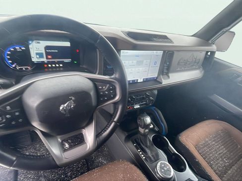 Used 2022 Ford Bronco Outer Banks image 14