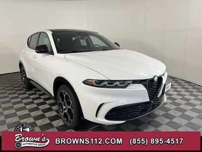 New 2025 Alfa Romeo Tonale w/ Premium Package
