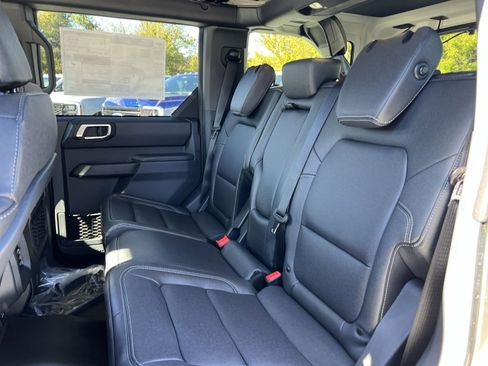 New 2025 Ford Bronco Big Bend image 24