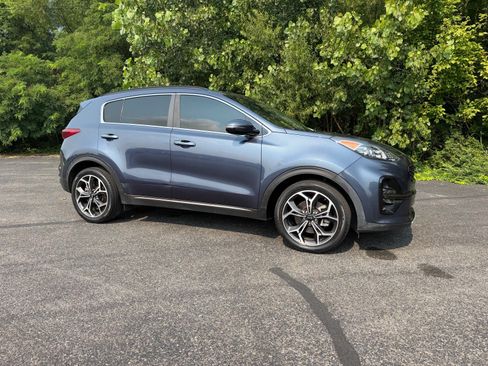 Used 2021 Kia Sportage SX FWD image 2