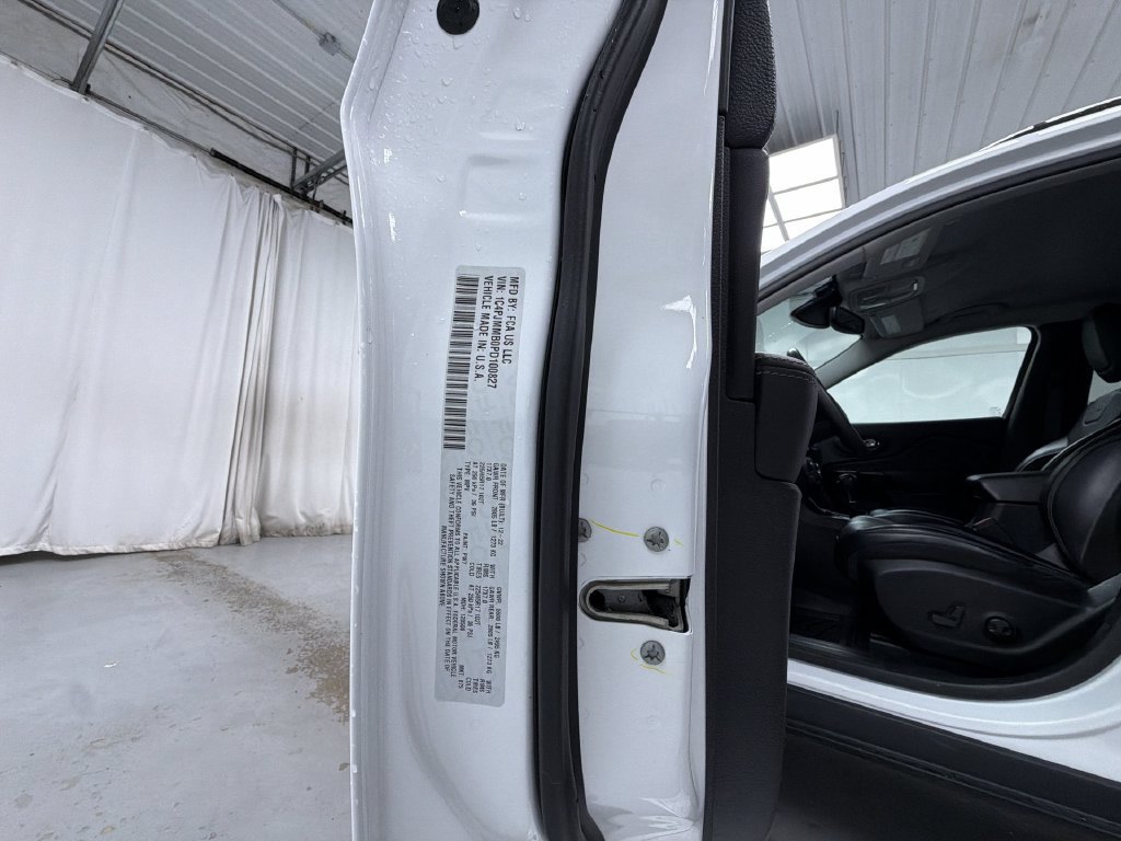 Used 2023 Jeep Cherokee Altitude Lux AWD/4WD image 26