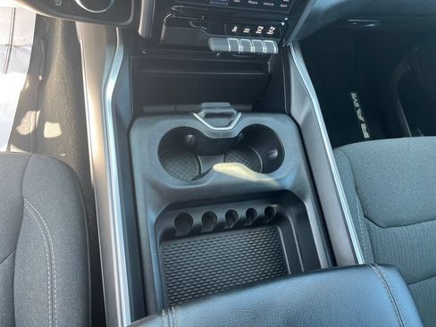 Used 2023 RAM 1500 Big Horn AWD/4WD image 18