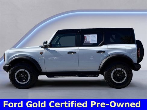 Certified 2025 Ford Bronco Badlands image 6