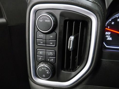 Used 2021 Chevrolet Silverado 1500 LT Trail Boss w/ Convenience Package II image 30