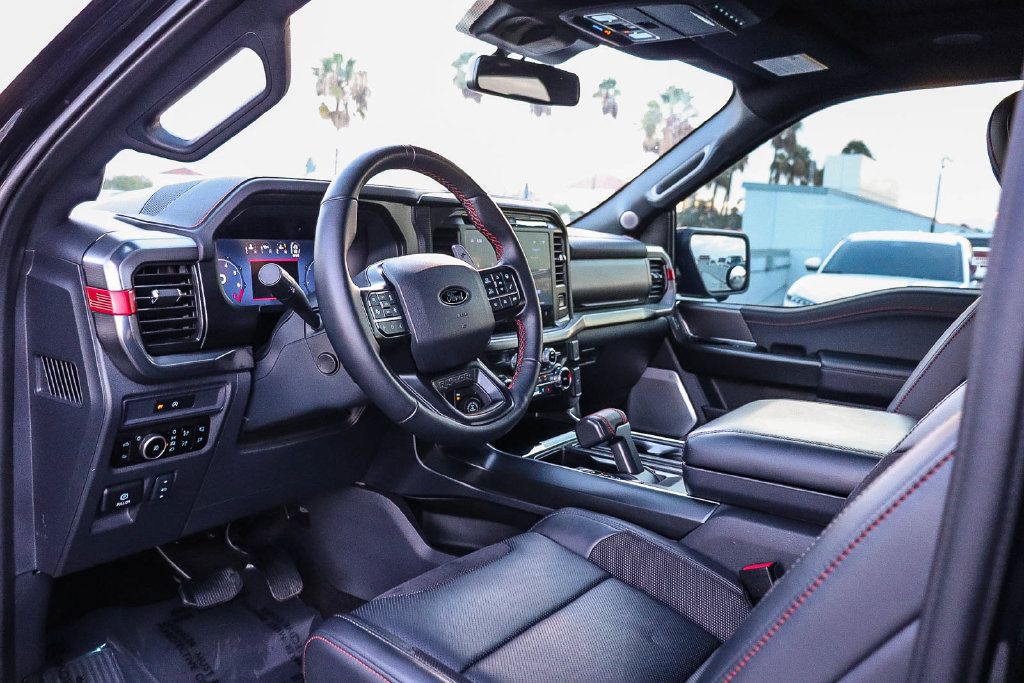 Used 2025 Ford F150 Raptor AWD/4WD image 22