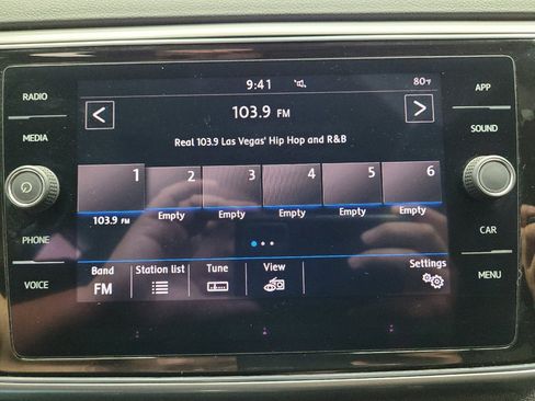 Used 2018 Volkswagen Atlas SEL FWD image 25