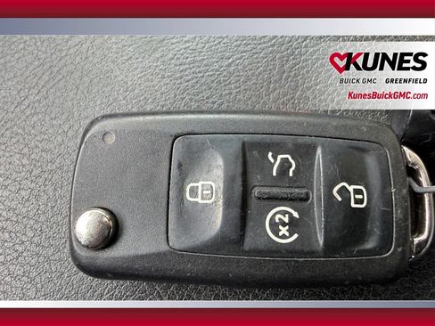 Used 2015 Volkswagen Passat TDI SEL Premium FWD image 18