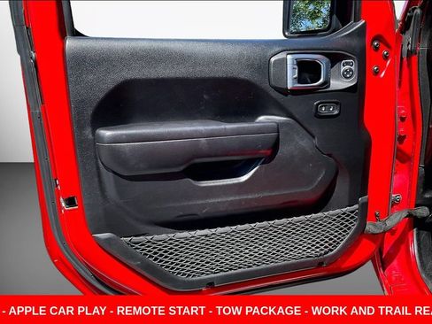Used 2021 Jeep Gladiator Rubicon w/ Cold Weather Group AWD/4WD image 20