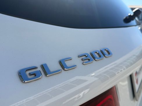 Used 2020 Mercedes-Benz GLC 300 image 14