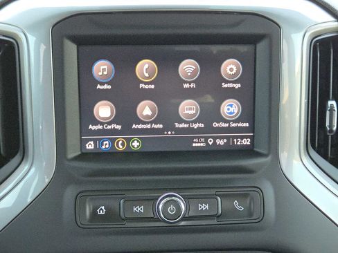 Certified 2024 Chevrolet Silverado 2500 Custom w/ Custom Convenience Package AWD/4WD image 18