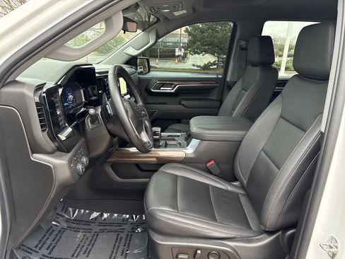 Used 2023 Chevrolet Silverado 1500 RST w/ RST All Star Premium Package image 11