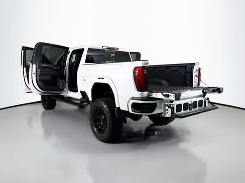 Used 2024 GMC Sierra 2500 Denali w/ Denali Reserve Package image 33