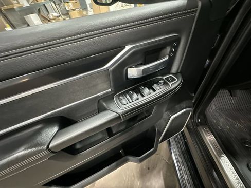 Used 2021 RAM 2500 Laramie w/ Night Edition AWD/4WD image 19