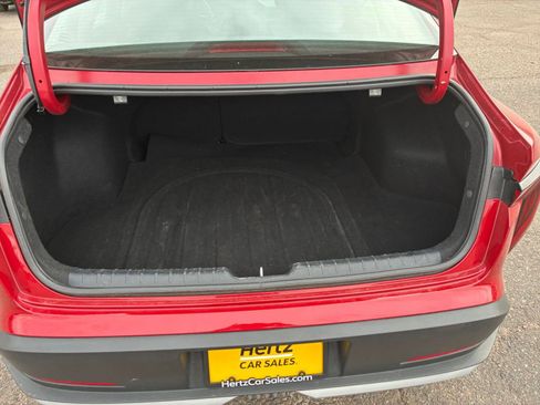Used 2025 Kia K4 FWD image 31