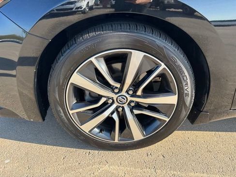 Used 2019 Nissan Maxima 3.5 SV FWD image 12