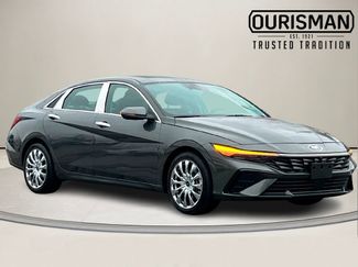 Used 2024 Hyundai Elantra Limited 360° Tour