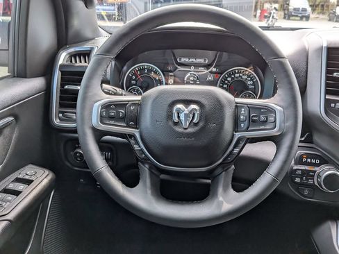 Used 2025 RAM 1500 Big Horn AWD/4WD image 24