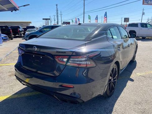 Used 2021 Nissan Maxima Platinum w/ 40th Anniversary Package FWD image 4