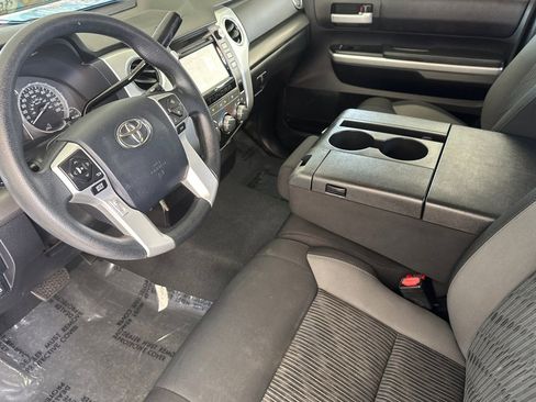 Used 2014 Toyota Tundra SR5 RWD image 10