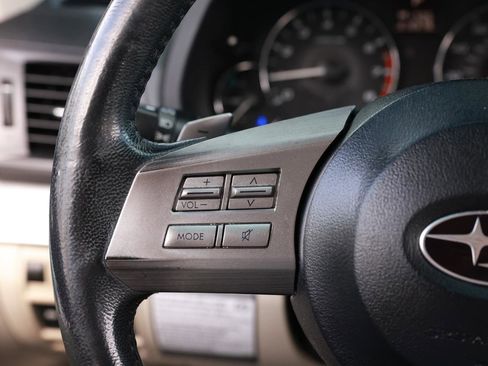 Used 2011 Subaru Outback 2.5i Premium w/ Popular Equipment Group 1B image 26