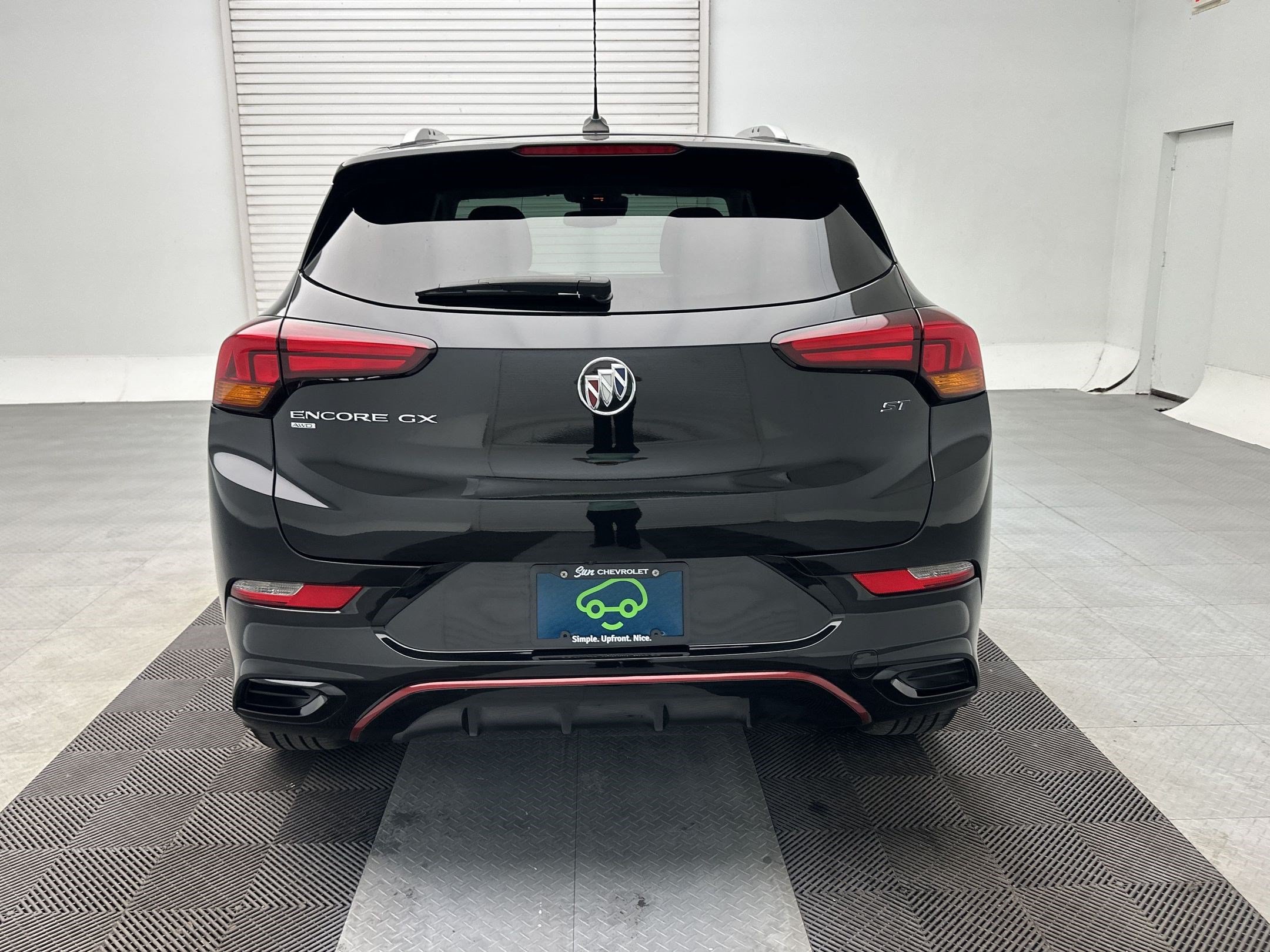 Certified 2023 Buick Encore GX Select w/ Sport Touring Package AWD/4WD image 10