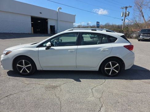 Used 2019 Subaru Impreza 2.0i Premium image 8