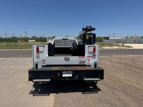 Used 2024 RAM 3500 Tradesman AWD/4WD image 9