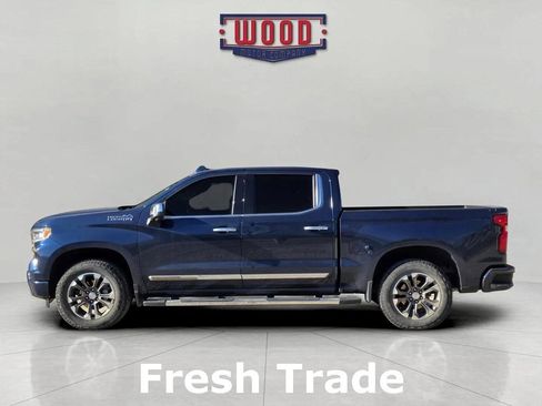 Used 2022 Chevrolet Silverado 1500 High Country w/ Z71 Off-Road Package image 4