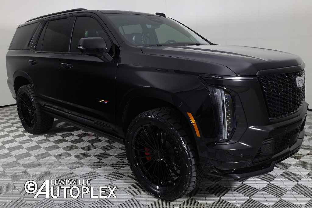 Used 2026 Cadillac Escalade V w/ LPO, ONYX Package AWD/4WD image 3