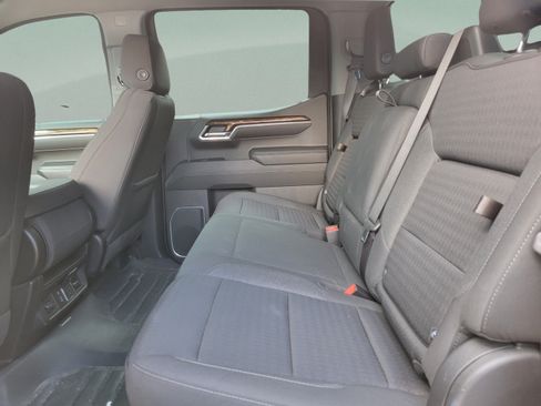 Used 2023 GMC Sierra 1500 Elevation RWD image 6
