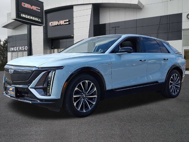 Used 2024 Cadillac Lyriq Sport AWD/4WD image 33