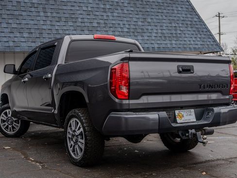 Used 2018 Toyota Tundra SR5 w/ SR5 Upgrade Package image 3