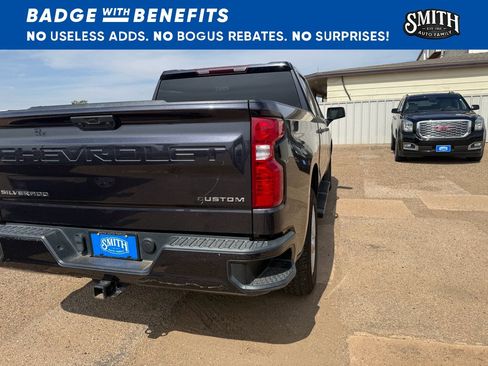 Used 2023 Chevrolet Silverado 1500 Custom RWD image 4