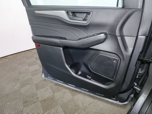 Used 2023 Ford Escape Active AWD/4WD image 36
